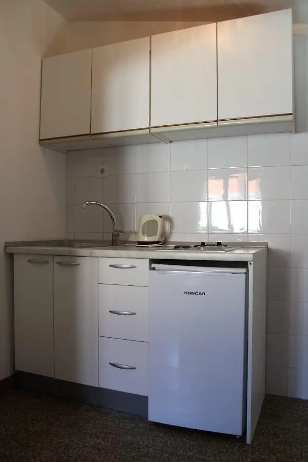 Apartments Renata سيغيت دونيي كرواتيا