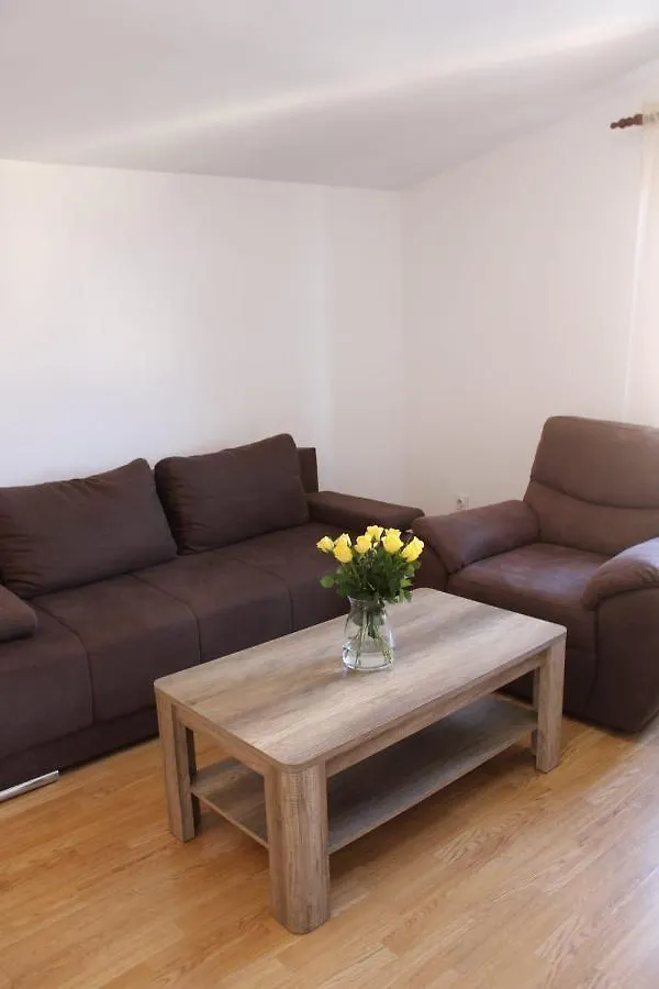 بيت ضيافة Apartments Renata سيغيت دونيي