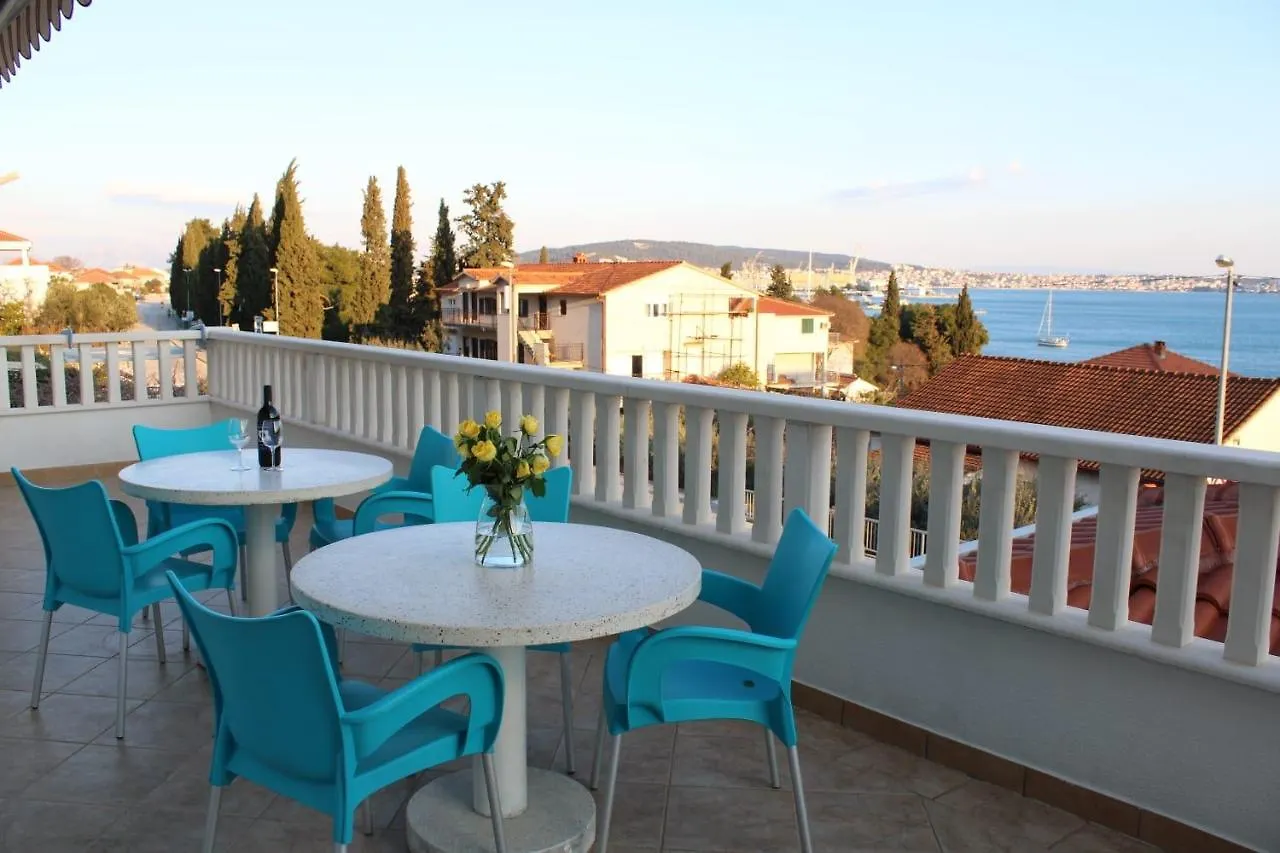 Apartments Renata سيغيت دونيي
